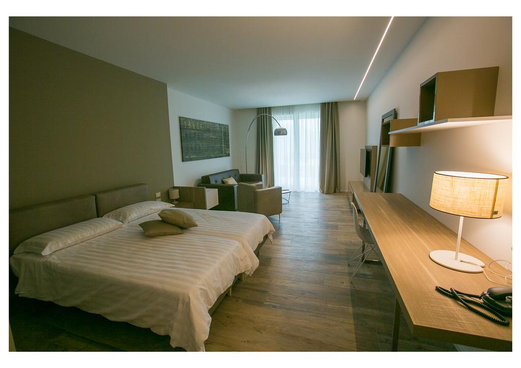 Ca' Barbini Resort Garda  Zewnętrze zdjęcie